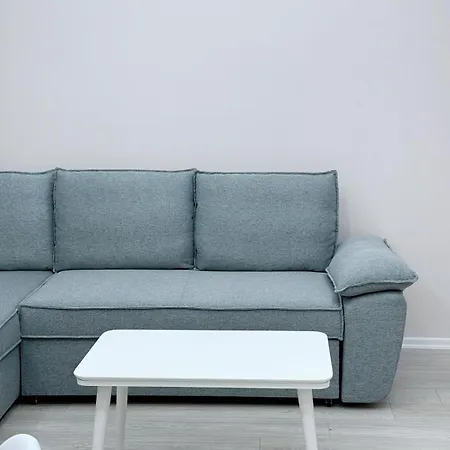 Kris Apartment *