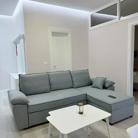 Kris Apartment Golem (Tirana)