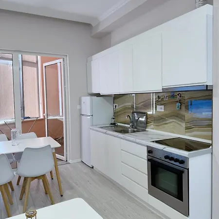 דירה Kris גולם